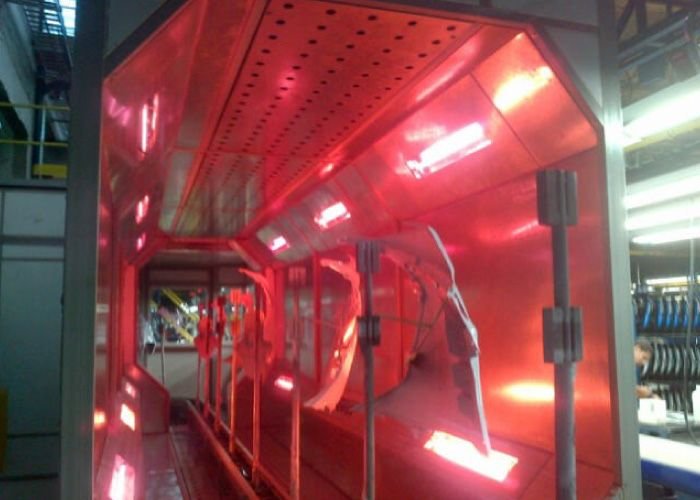 Horno continuo infrarrojo para partes plásticas de motocicletas